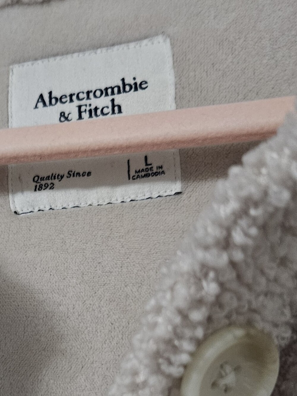 Abercrombie & Fitch Off-White Sherpa Shacket - Picture 6 of 10